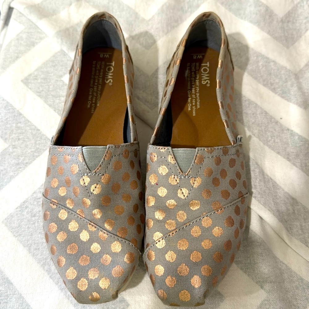 TOMS Polkadot Grey & Rose Gold size 8 shoes